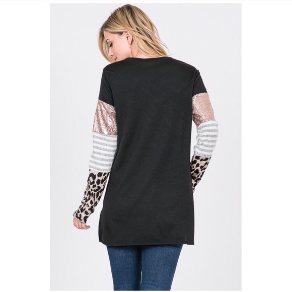 🖤🐆ONE LEFT💕NWT Long sleeve Color Block Sweater - Picture 3 of 3